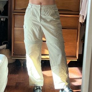 Columbia zipper convertible outdoor pants/shorts